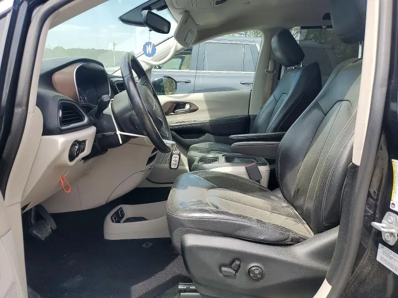 2017 CHRYSLER PACIFICA TOURING L  