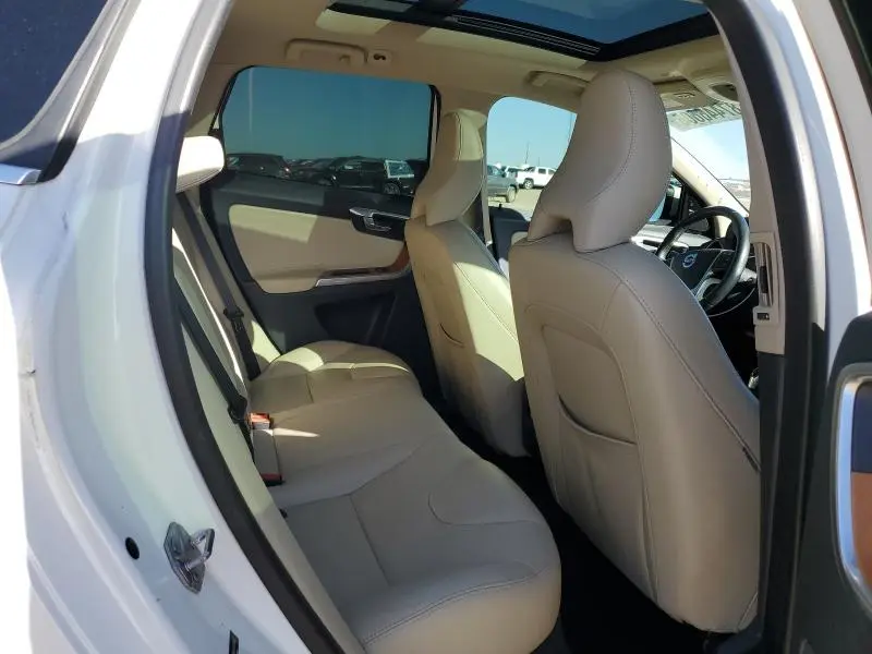 2017 VOLVO XC60 T6 INSCRIPTION  