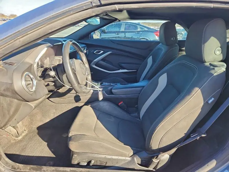 2021 CHEVROLET CAMARO LZ  