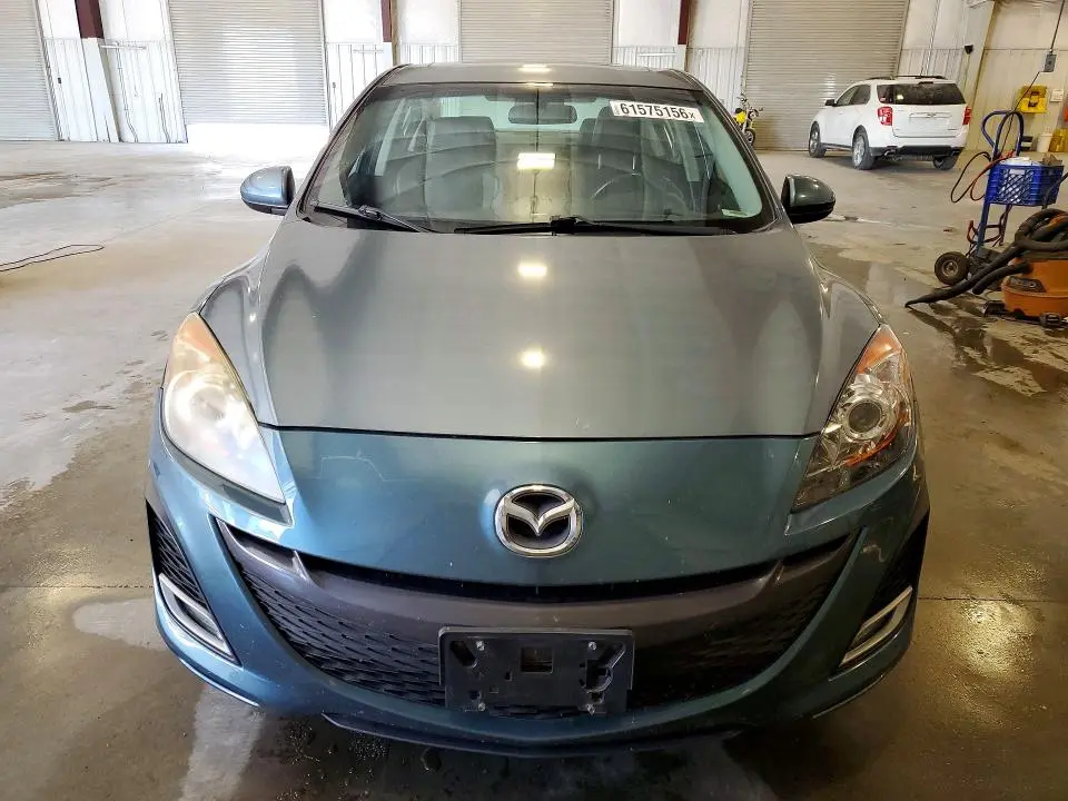 2011 MAZDA 3 S  