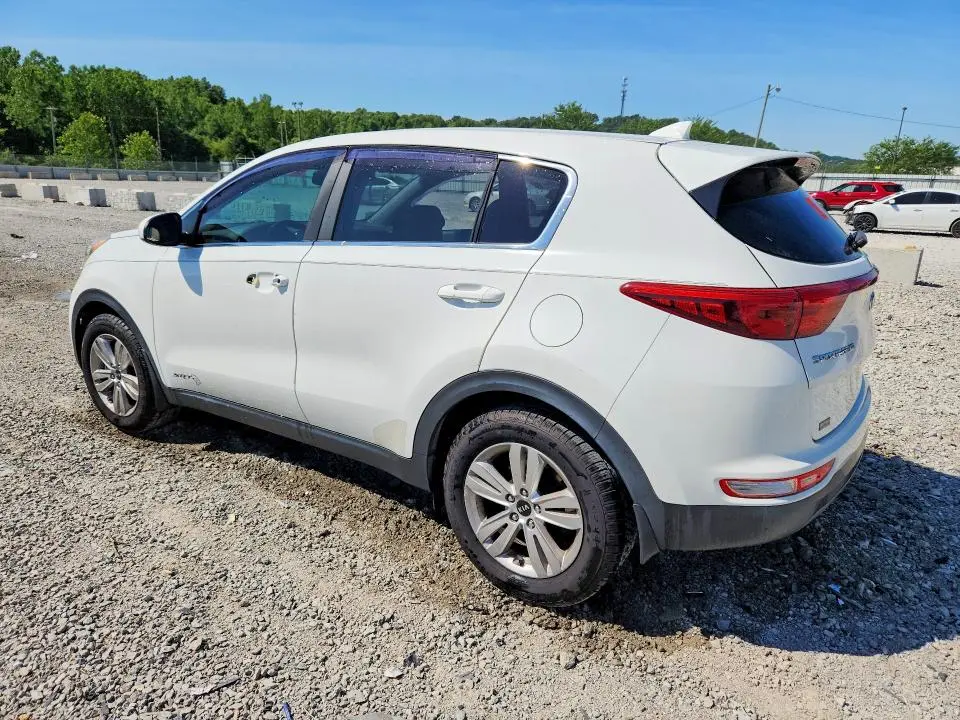 2017 KIA SPORTAGE LX  