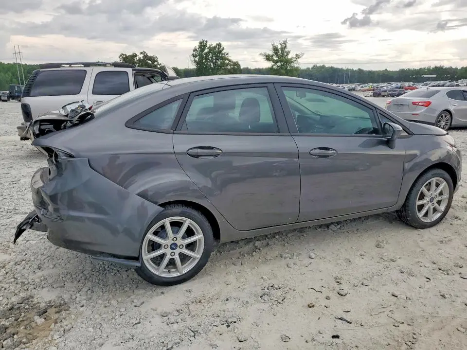 2019 FORD FIESTA SE  