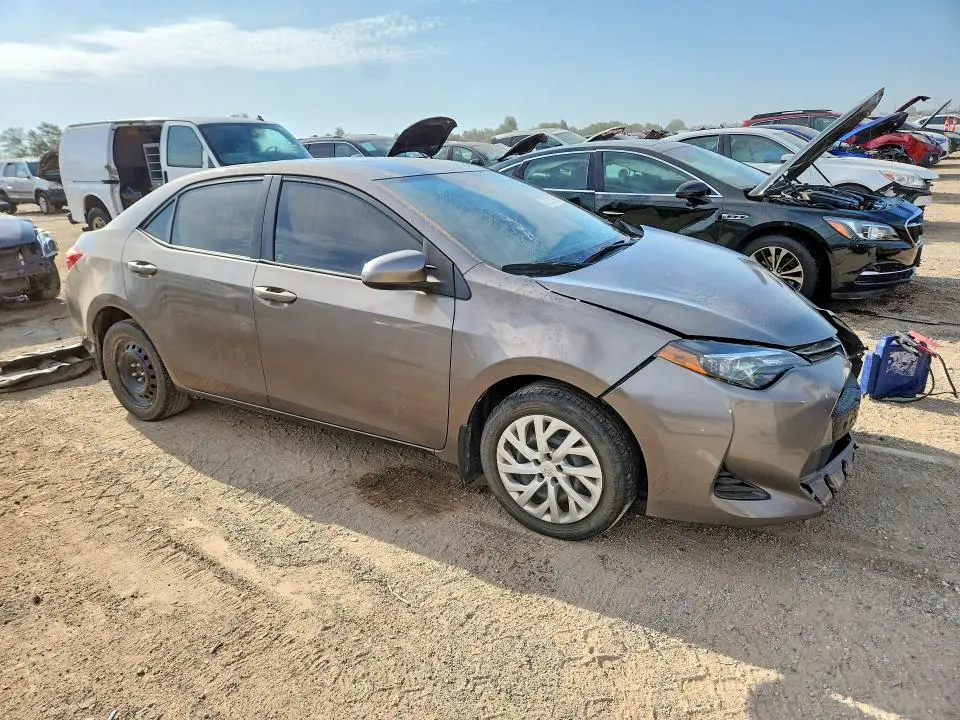 2017 TOYOTA COROLLA LE  