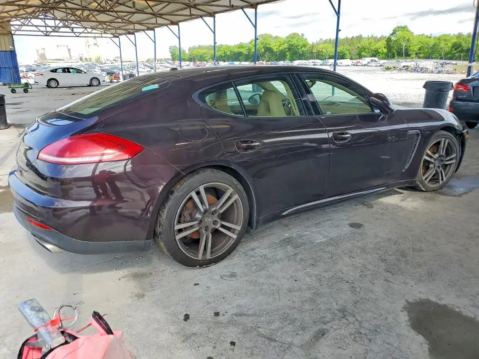 2014 PORSCHE PANAMERA 2  