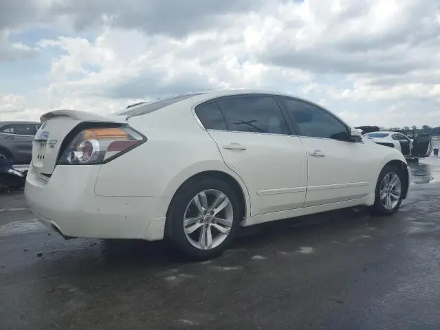 2010 NISSAN ALTIMA SR  