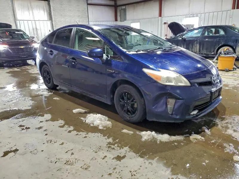 2012 TOYOTA PRIUS TWO  