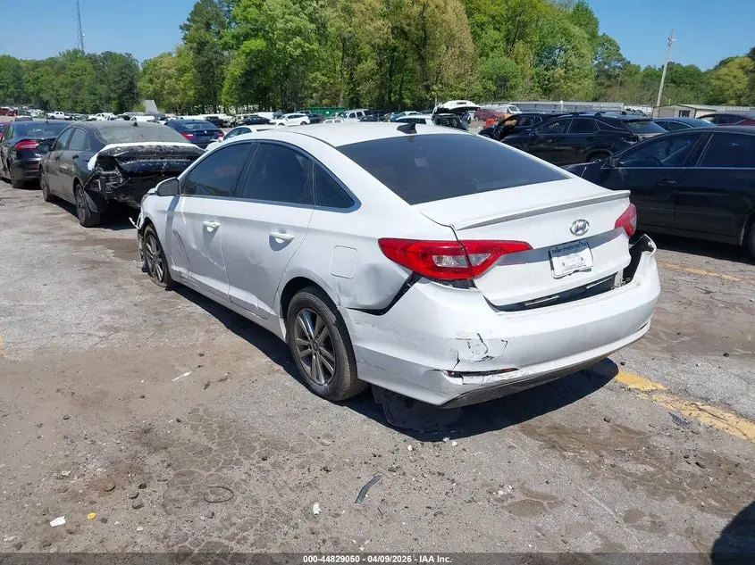 2017 HYUNDAI SONATA SE