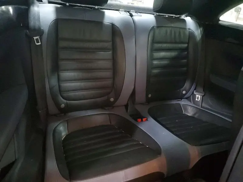 2012 VOLKSWAGEN BEETLE TURBO  