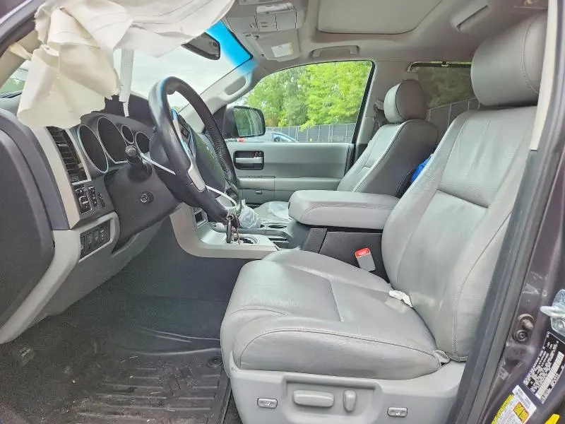 2016 TOYOTA SEQUOIA LIMITED  