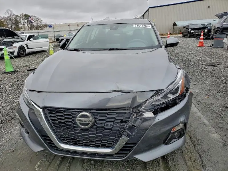 2020 NISSAN ALTIMA SL  