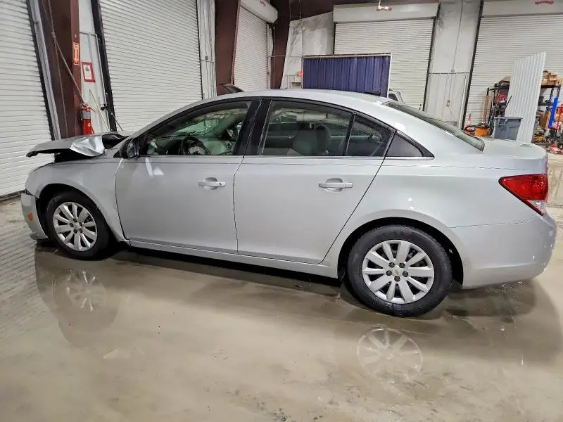 2011 CHEVROLET CRUZE LS  