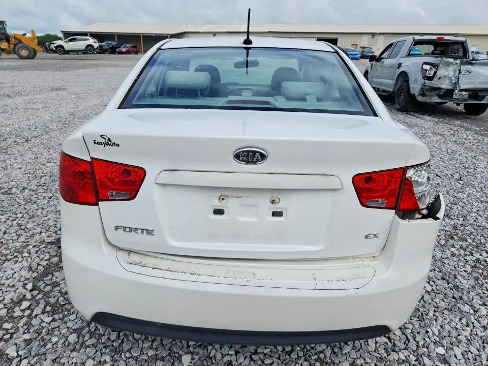 2011 KIA FORTE EX  