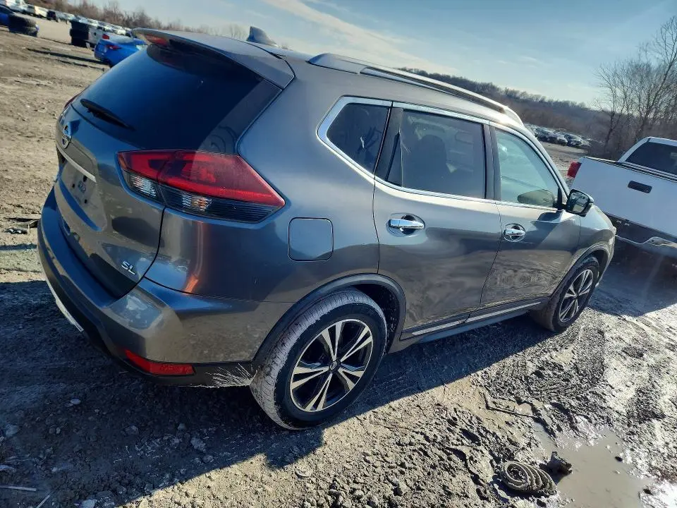 2018 NISSAN ROGUE   