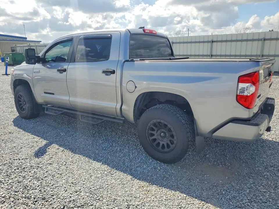 2020 TOYOTA TUNDRA PLATINUM  
