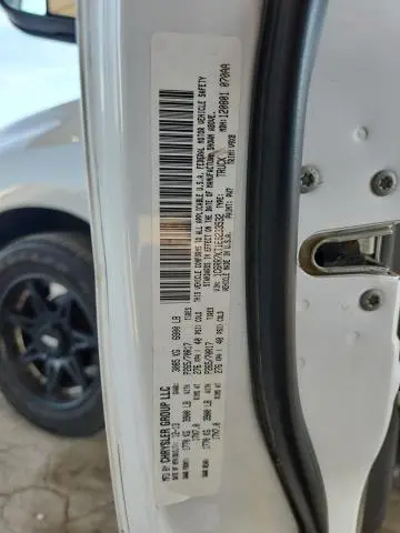 2014 RAM 1500 ST  