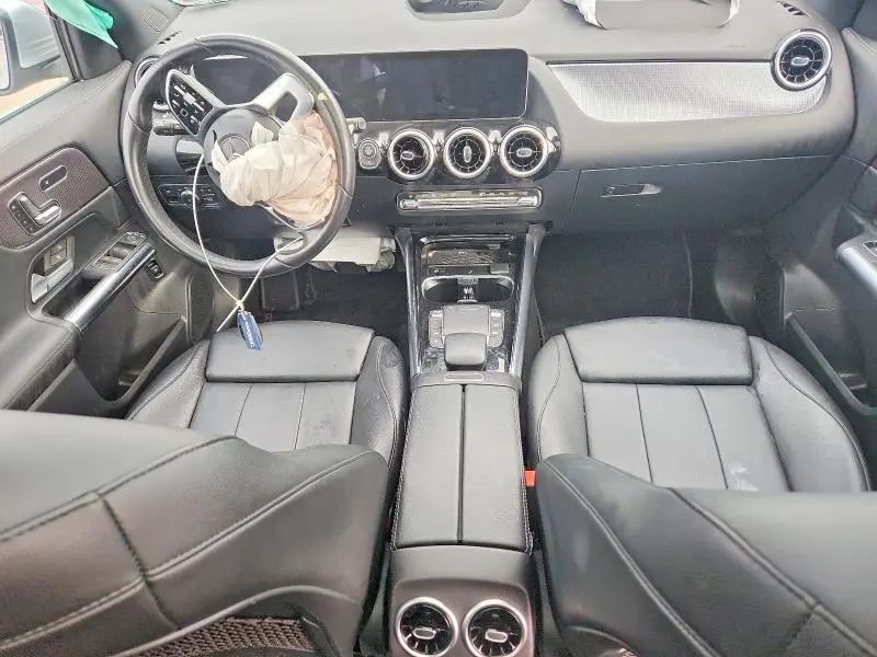 2021 MERCEDES-BENZ GLA 250 4MATIC  