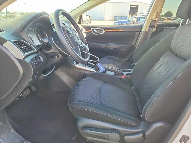 2019 NISSAN SENTRA SV  