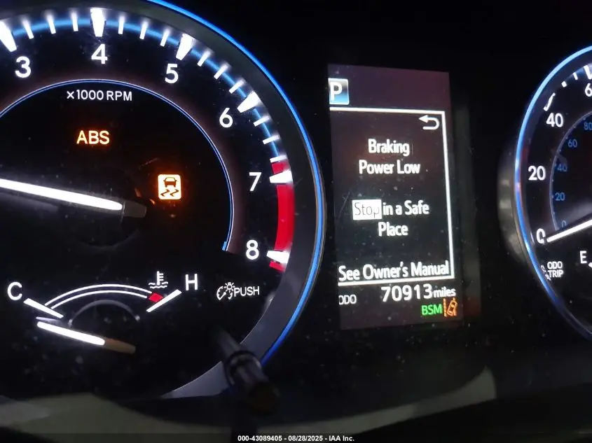 2017 TOYOTA HIGHLANDER XLE