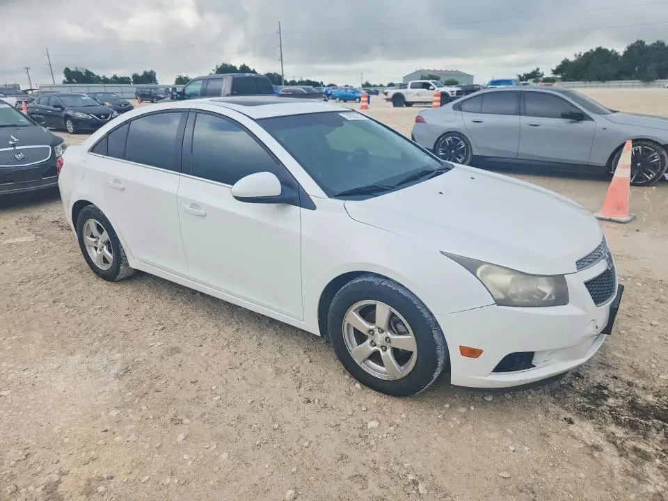 2013 CHEVROLET CRUZE LT  