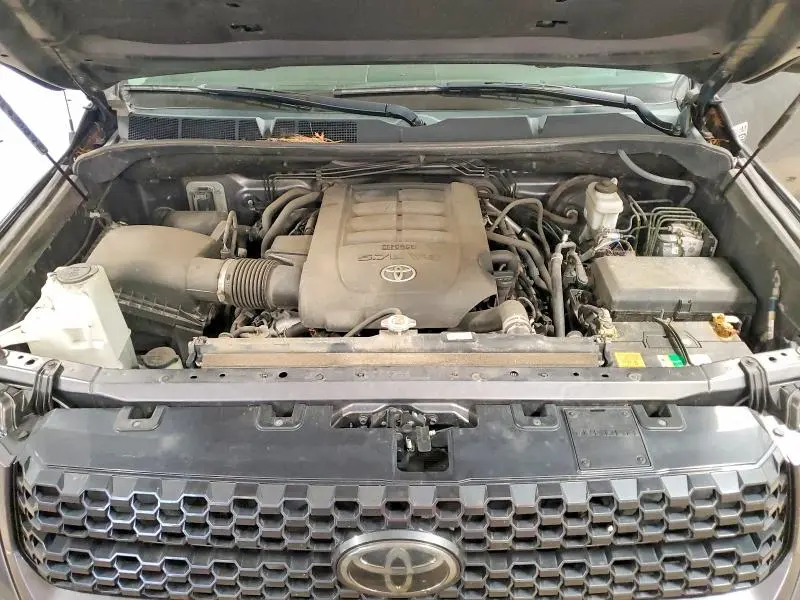 2019 TOYOTA TUNDRA PLATINUM  