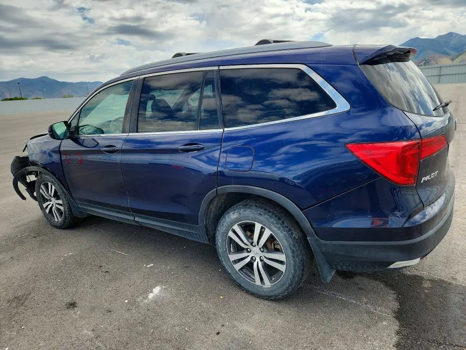 2017 HONDA PILOT   