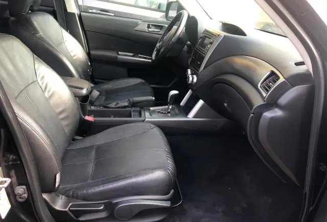 2013 SUBARU FORESTER LIMITED  