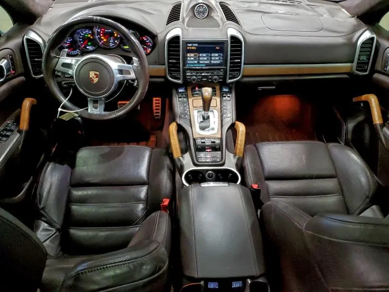 2012 PORSCHE CAYENNE TURBO  