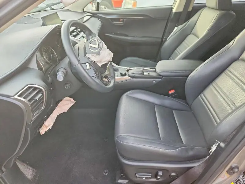 2015 LEXUS NX 200T  