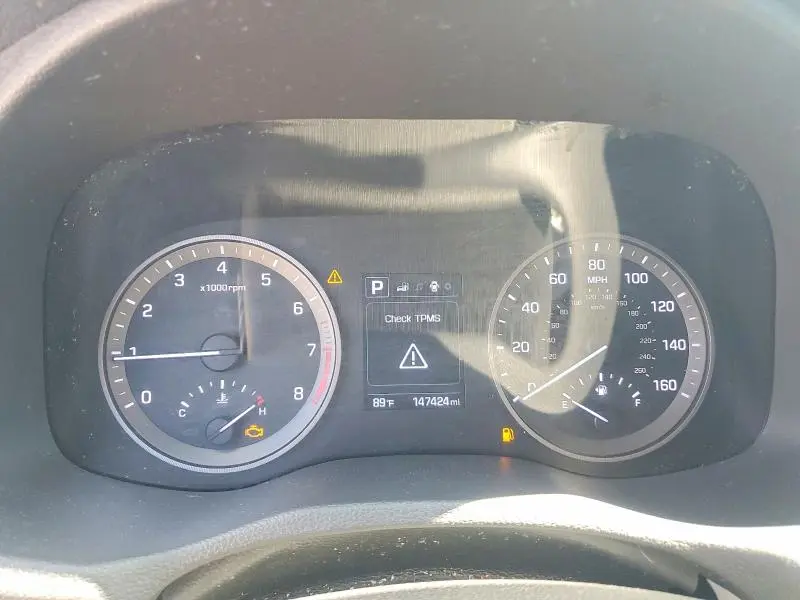 2016 HYUNDAI TUCSON SE  