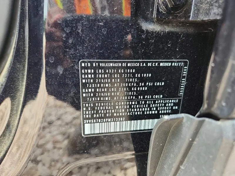 2023 VOLKSWAGEN TAOS SE  