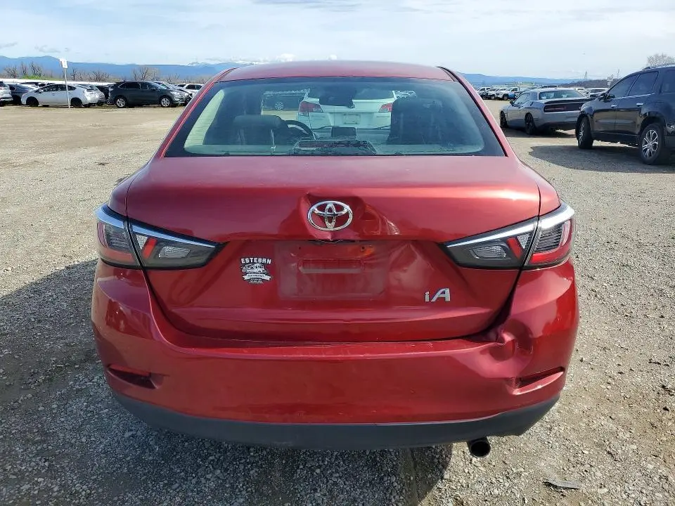 2017 TOYOTA YARIS IA BASE  