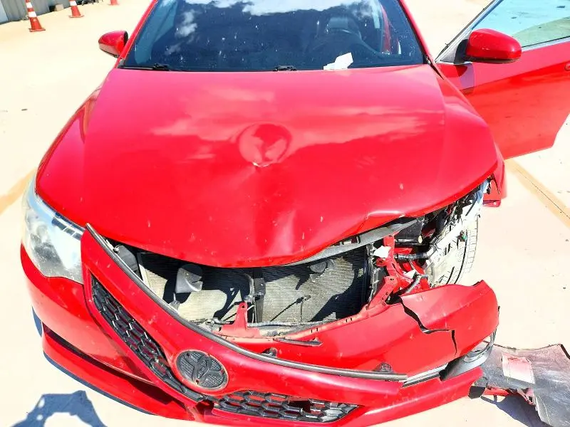 2013 TOYOTA CAMRY SE  