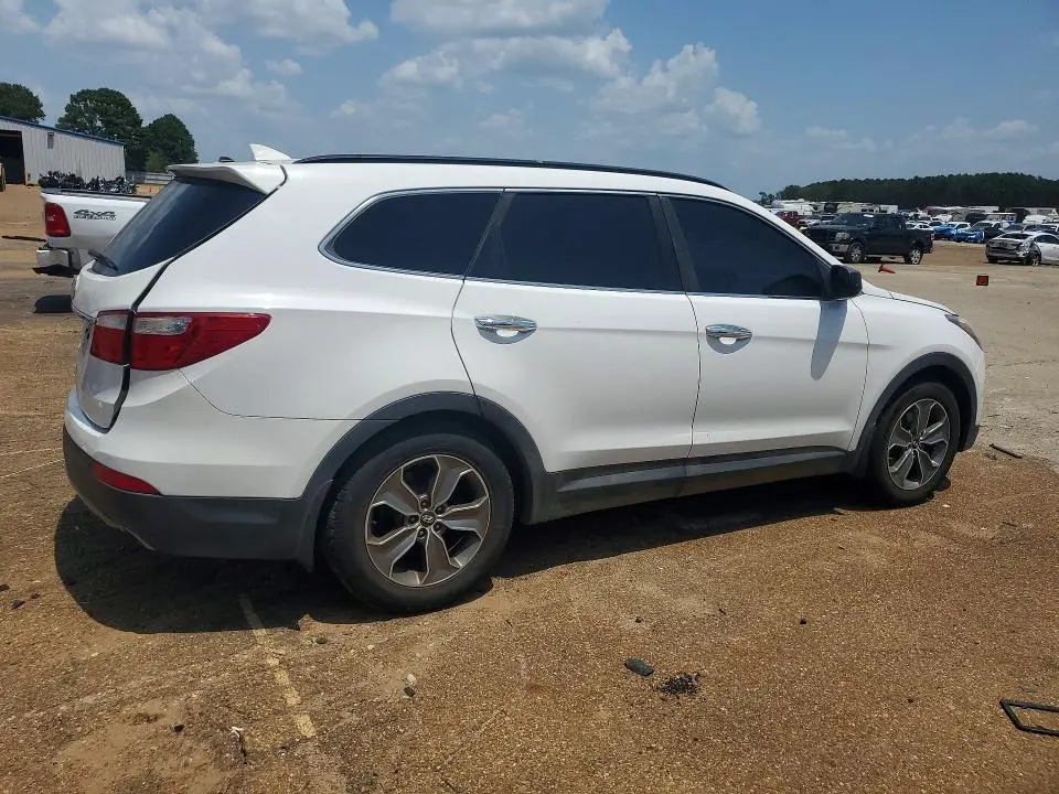 2016 HYUNDAI SANTA FE SE  