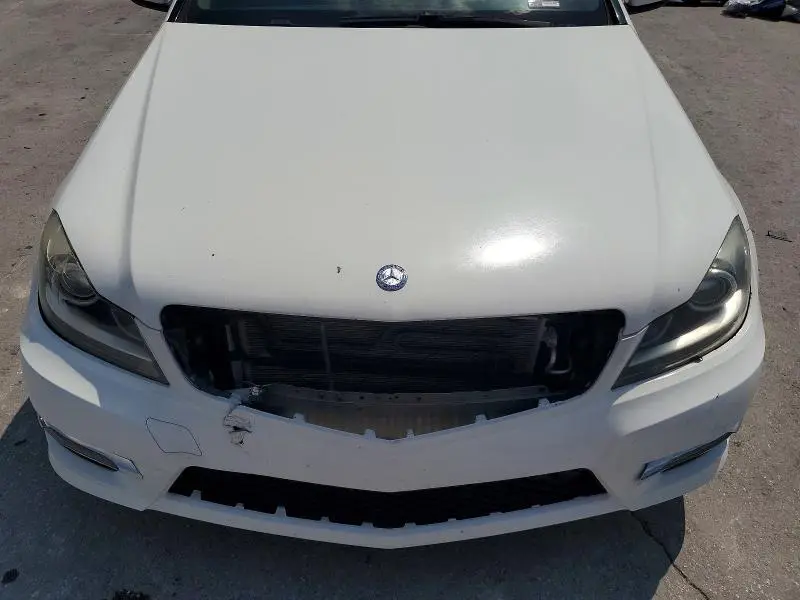 2015 MERCEDES-BENZ C 250  