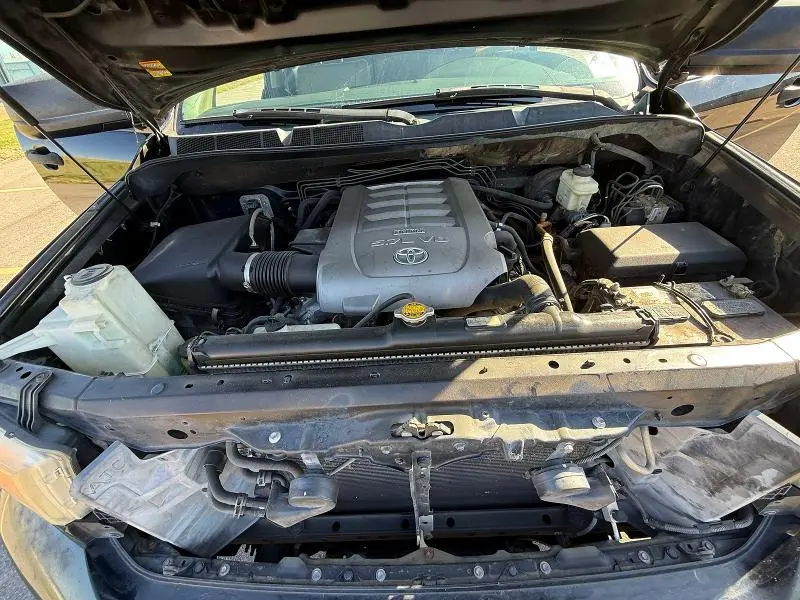 2010 TOYOTA TUNDRA GRADE  