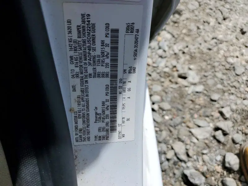 2013 FORD FIESTA SE  