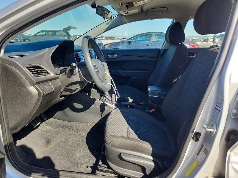 2019 HYUNDAI ACCENT SE  