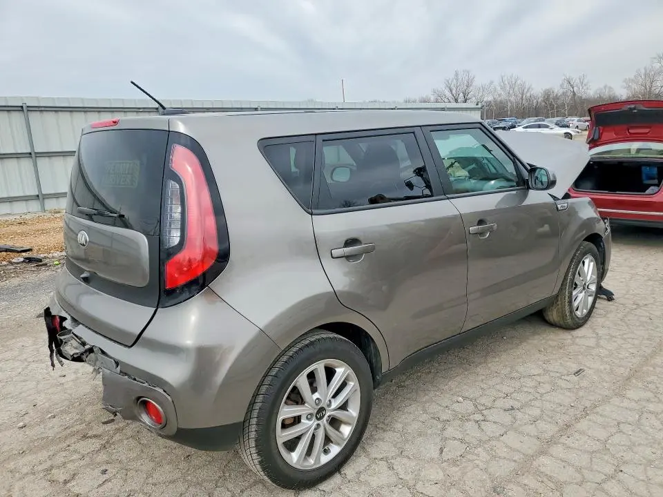 2018 KIA SOUL +  