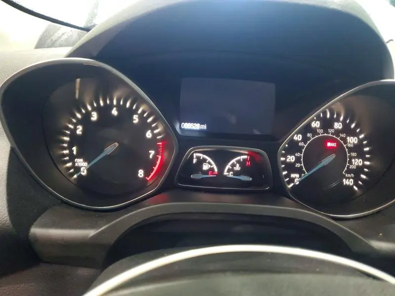 2019 FORD ESCAPE SE  