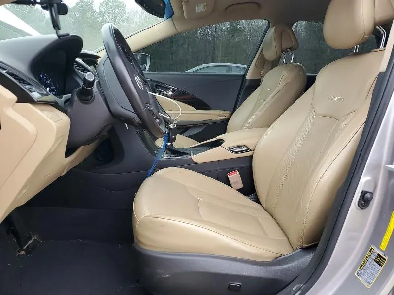 2013 HYUNDAI AZERA BASE  