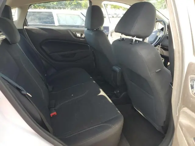 2014 FORD FIESTA SE  