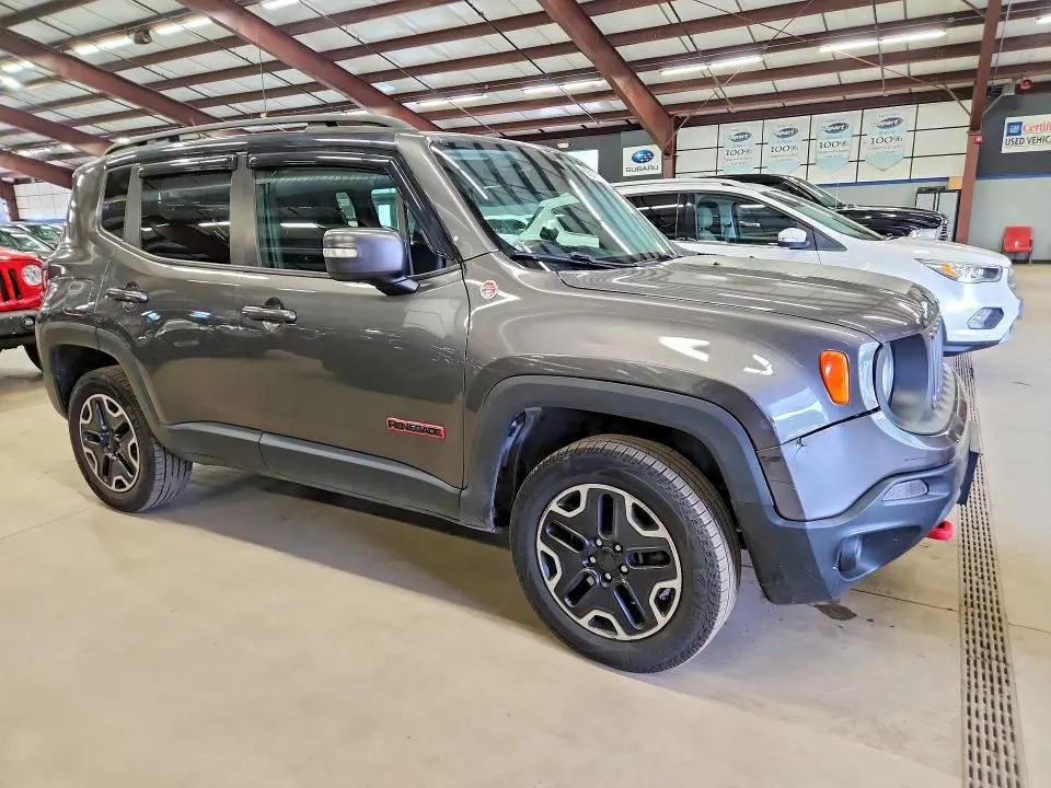 2017 JEEP RENEGADE TRAILHAWK  