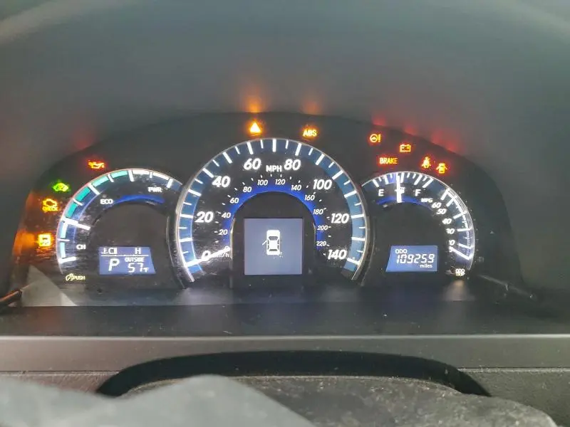 2014 TOYOTA CAMRY HYBRID  