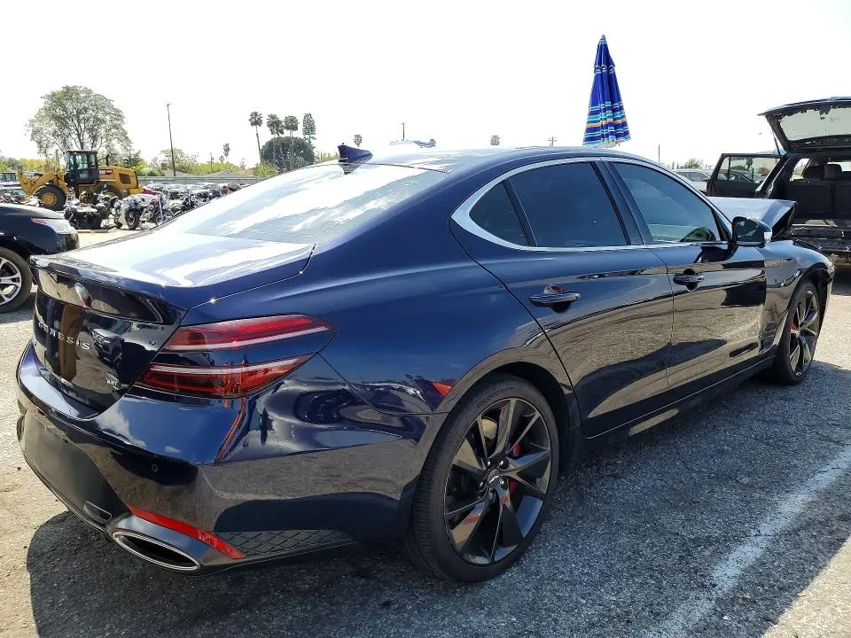 2023 GENESIS G70 3.3T STANDARD  