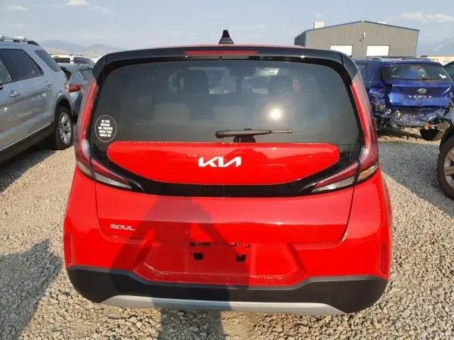 2024 KIA SOUL LX  