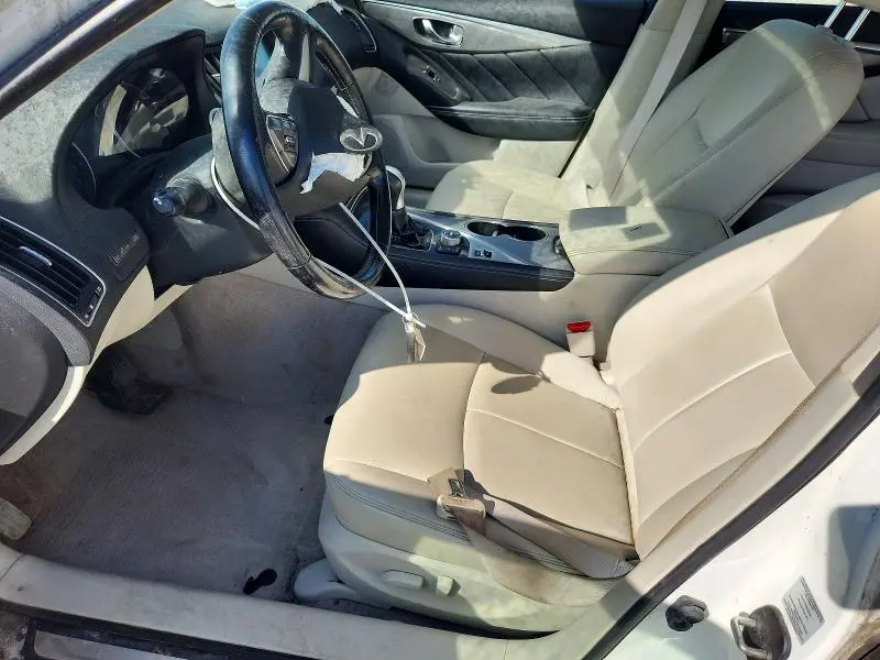 2015 INFINITI Q50 BASE  