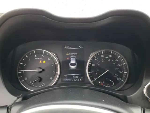 2018 INFINITI Q50 LUXE  