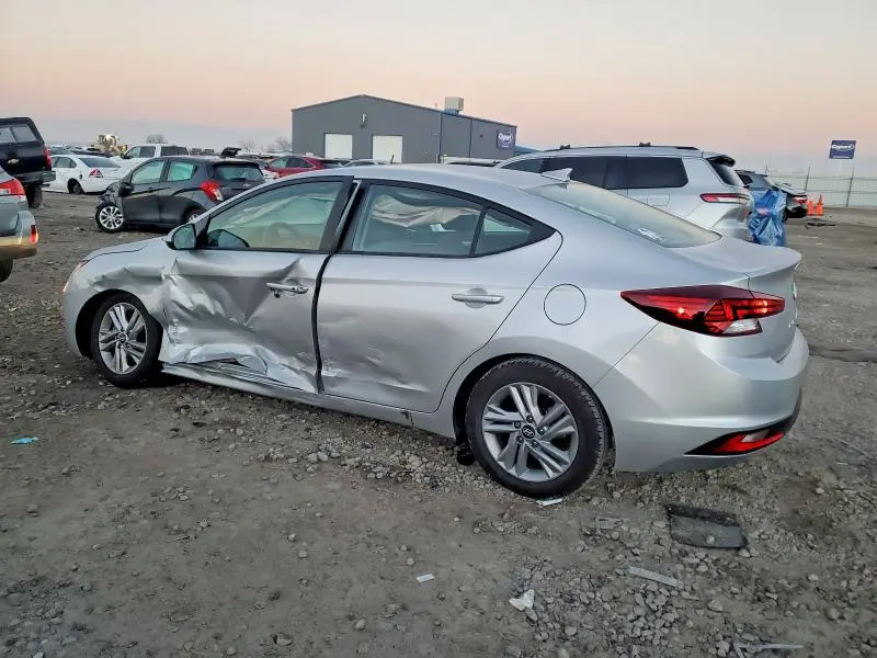 2019 HYUNDAI ELANTRA SEL  