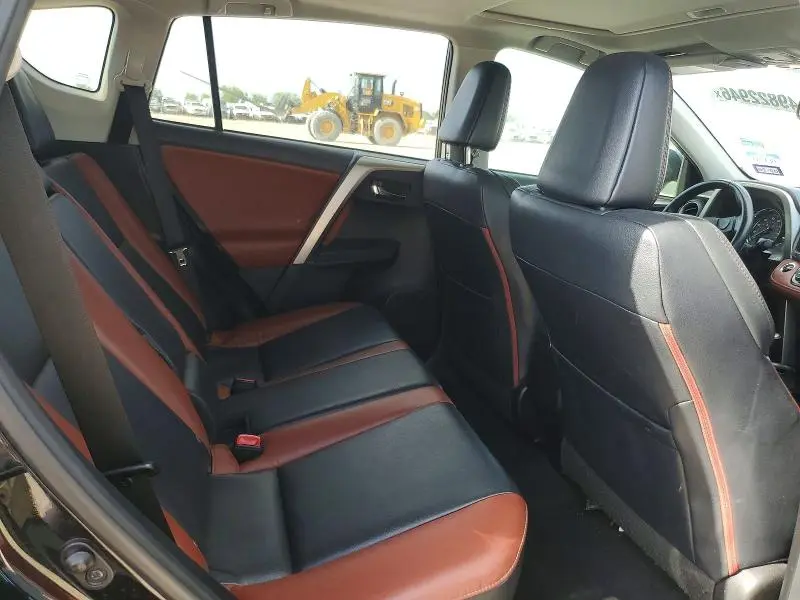 2015 TOYOTA RAV4 LIMITED  