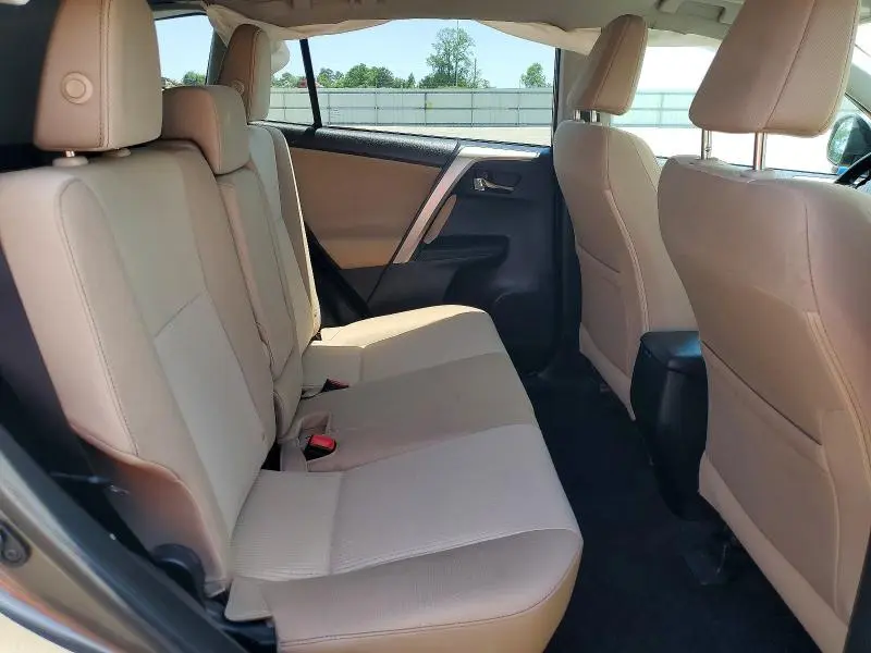 2014 TOYOTA RAV4 XLE  